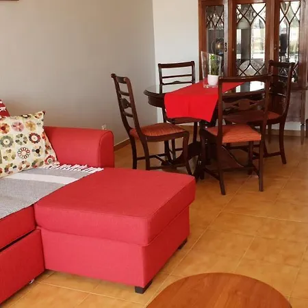 On The Strip Апартаменти