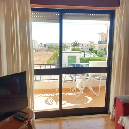 Apartment On The Strip Albufeira